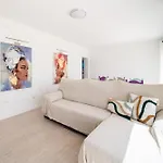 Casa Cuestas Feriehus *