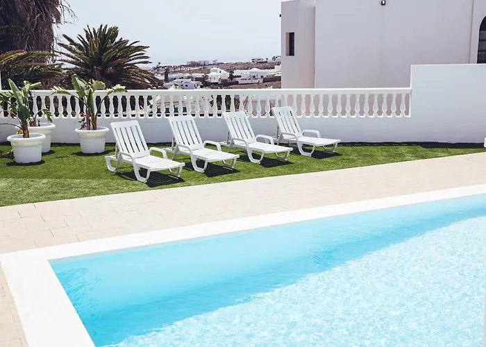 Casa Cuestas Tatil Evi *