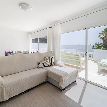 Casa Cuestas Holiday home *